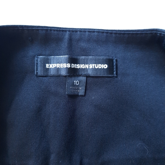 Express Design Studio Black & White Pattern Skirt - Picture 4 of 5